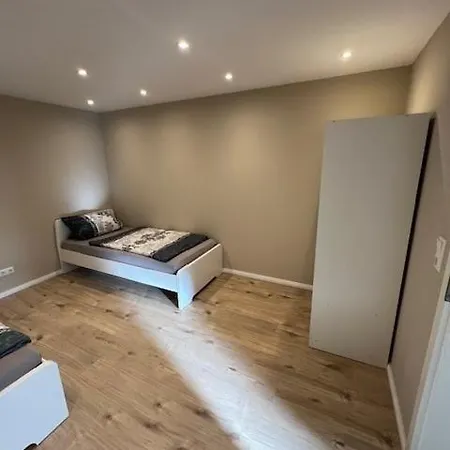 Miami Monteur 公寓 *