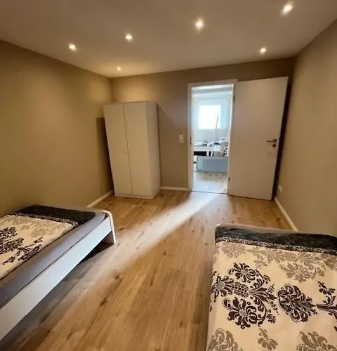 Miami Monteur Apartament *